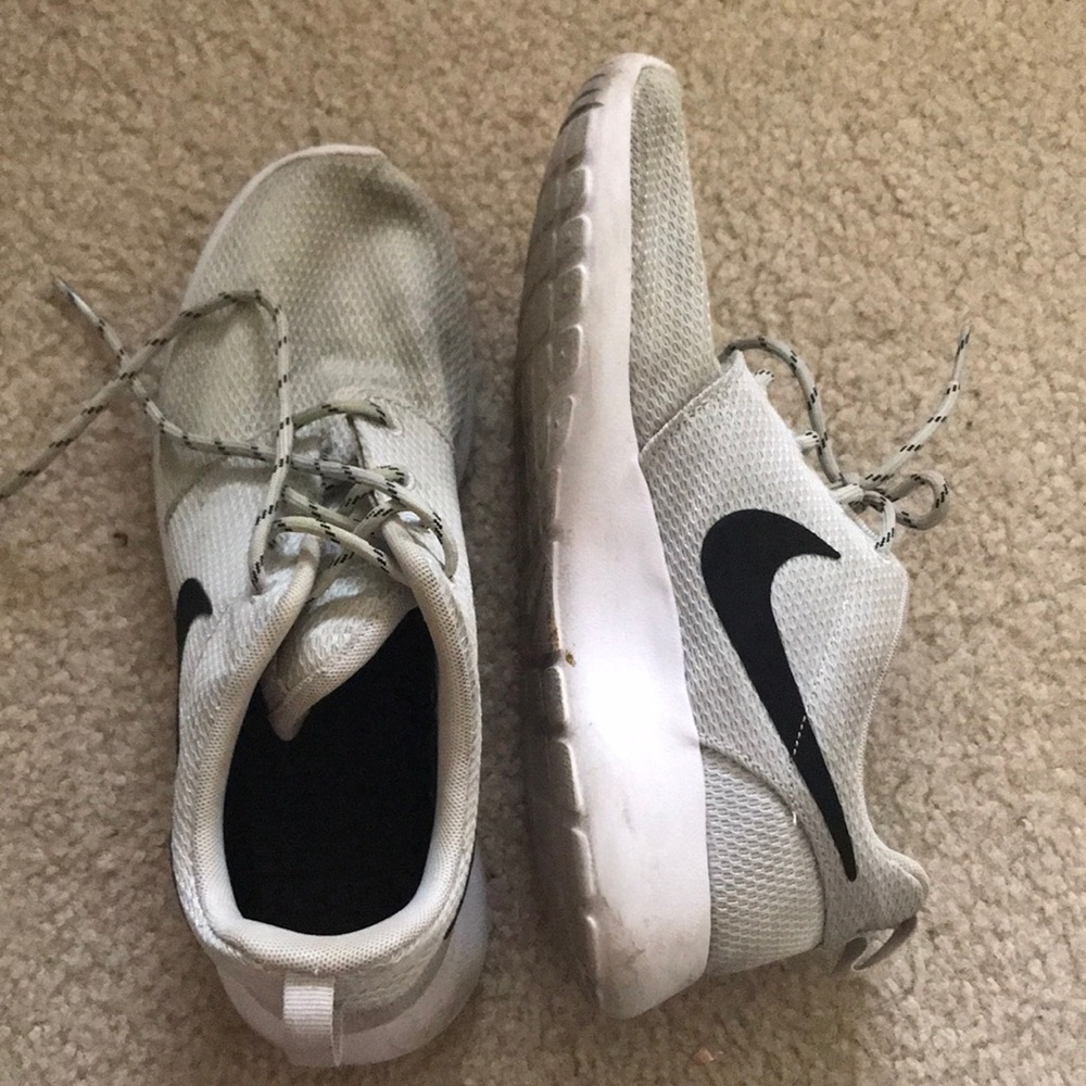 Nike Roshes